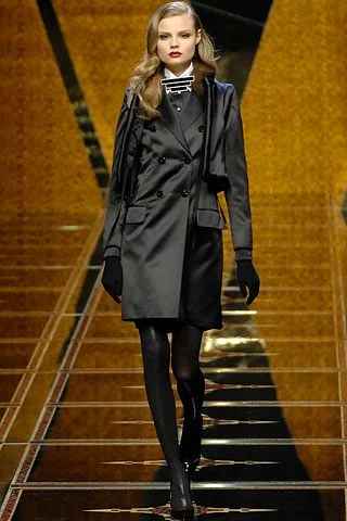 Look 17